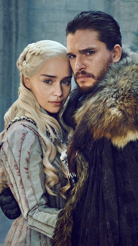 Kit And Emilia, Daenerys And Jon, Jon Snow And Daenerys, Game Of Thrones Poster, Game Of Thrones Artwork, Game Of Throne Daenerys, John Snow, Got Game Of Thrones, Game Of Thrones Funny