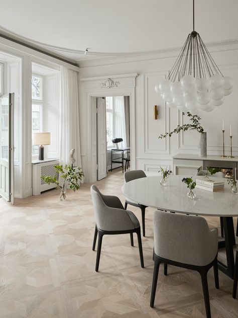 Exploring Nathalie Berthelius' Refined Nordic Style | est living Scandinavian Living Room Nordic Style, Victorian Office, French Nordic Style, Nordic Dining, Marble Shelf, Kitchen Manufacturers, Brass Light Fixture, French Architecture, Scandinavian Living