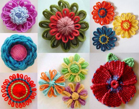 Crochet.is.Fun: Tutorial: How to make a simple flower using flower loom Knitting Logo, Loom Flowers, Loom Tutorials, Flower Loom, Loom Hats, Pin Loom, Loom Crochet, Spool Knitting, Knifty Knitter