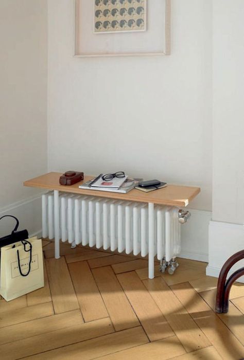 No More Ugly Radiators: How To Buy (or DIY!) Your Way Around an Eyesore Wall Heater Cover, Steam Radiators, Ikea Bank, Best Radiators, Old Radiators, Home Radiators, Column Radiator, Central Heating Radiators, Heater Cover