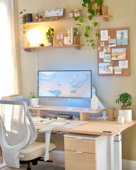 Maisy Leigh on Instagram: “happy wednesday! my setup this morning ☕️💙 how’s your day going? ☺️ feeling good today. editing my next youtube video on “how to make your…” Maisy Leigh, Studio Seni, Outfit Office, Cozy Desk, Desk Setups, Cozy Home Office, Desk Inspiration, Office Room Decor, Study Room Decor