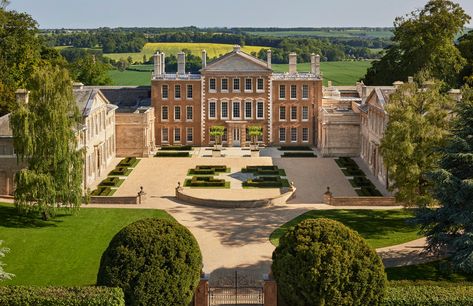 This historic UK landmark has had a makeover – and it's a food and interiors lover's paradise | House & Garden Rh England, London Bridges, Aynhoe Park, Ireland Scotland, Design Library, Castle Hotel, London Museums, Scotland Uk, Pretty Landscapes