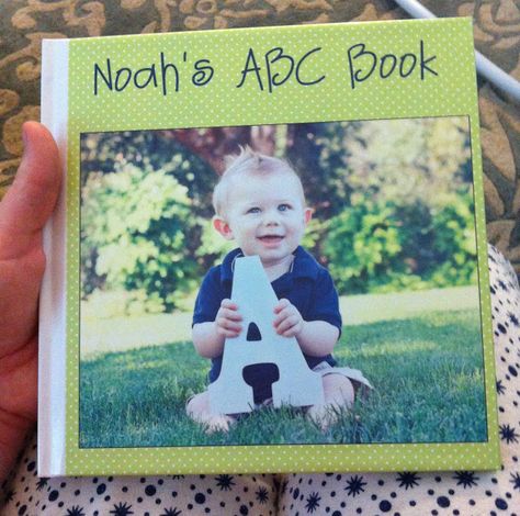 Abc Book Ideas, Diy Abc Book, Grandkid Crafts, Class Books, Toddler Pictures, Abc Print, Baby Art Projects, Abc Photo, Toddler Photos