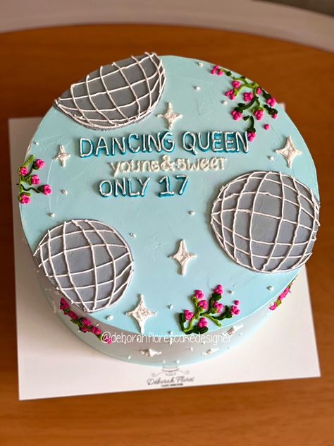 Mamma Mia Cake, Young And Sweet Only 17, 17th Birthday Party Ideas, Summer Birthday Cake, 17. Geburtstag, Disco Cake, 17 Birthday Cake, Seventeenth Birthday, 17th Birthday Ideas