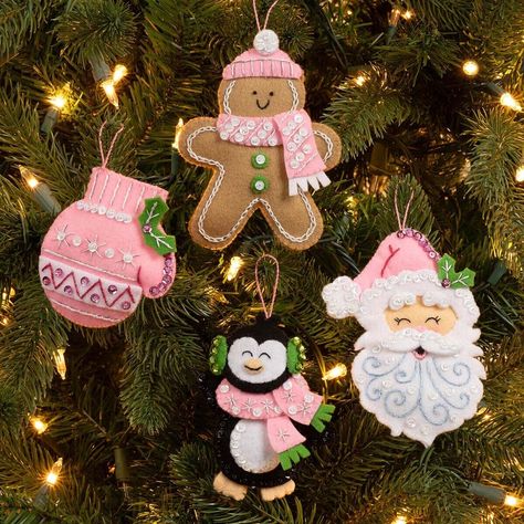 Bucilla® Santa Sweet Felt & Sequin Kit Christmas Hand Embroidery Patterns Felt Ornaments, Felt Beagle Pattern, Felt And Sequin Christmas Ornaments, Felt Ornaments Animals, Bucilla Felt Ornaments, Reindeer Ornament Craft, Felt Bow Ornament, Felt Flower Ornaments, Hand Sewn Felt Ornaments