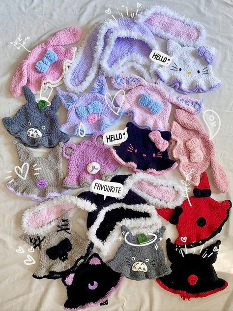 Crochet Y2k Hat, Y2k Fashion Crochet, Kawaii Crochet Accessories, Crochet Projects Y2k, Bunny Bucket Hat Crochet, Kawaii Crochet Ideas, Kawaii Crochet Pattern, Hello Kitty Chucky, Crochet Bonnets