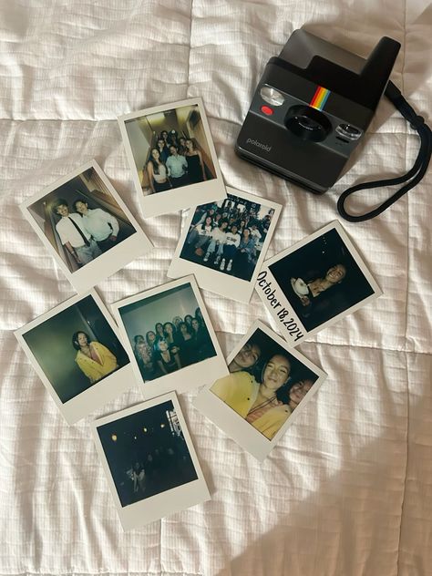 #polaroid #filmcamera #photography #art #aesthetic Polaroid Picture Inspiration, Polaroid Photography Aesthetic, Film Camera Aesthetic Pictures, Polaroid Instagram Post, Polaroid Wall Ideas Aesthetic, Miya Core, Aesthetic Polaroid Pictures, Polaroid Camera Aesthetic, Digital Camera Aesthetic Photos