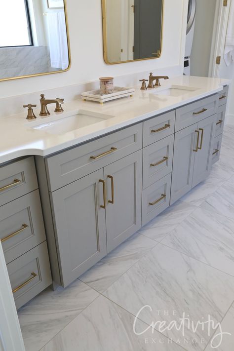 2019 Salt Lake Parade of Homes Recap Guest Bathroom Cabinet Colors, Bathroom Vanity Wall Tile Ideas, Bathroom Vanity Color Ideas Paint, Best Bathroom Vanity Paint Colors, Bathroom Cabinet Paint Colors, Bathroom Vanity Paint Colors, Bathroom Paint Colors 2024, Bathroom Vanity Color Ideas, Master Bathrooms 2024 Trends