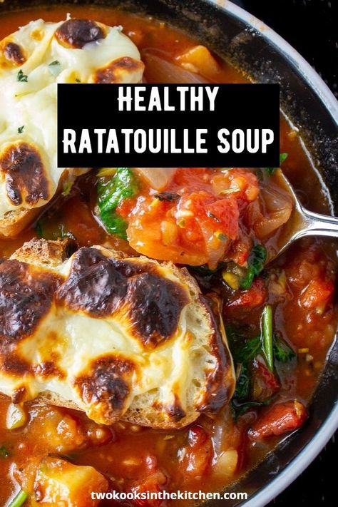 Loaded with summer vegetables, this hearty and healthy ratatouille soup is low calorie and satisfying. It makes a great vegetarian meal with some warm fresh bread and cheese. Ratatouille Soup Recipe, Healthy Ratatouille, Ratatouille Soup, Soup With Cheese, Great Vegetarian Meals, Easy Ratatouille Recipes, Ratatouille Recipe, Meal Train Recipes, Chowder Soup