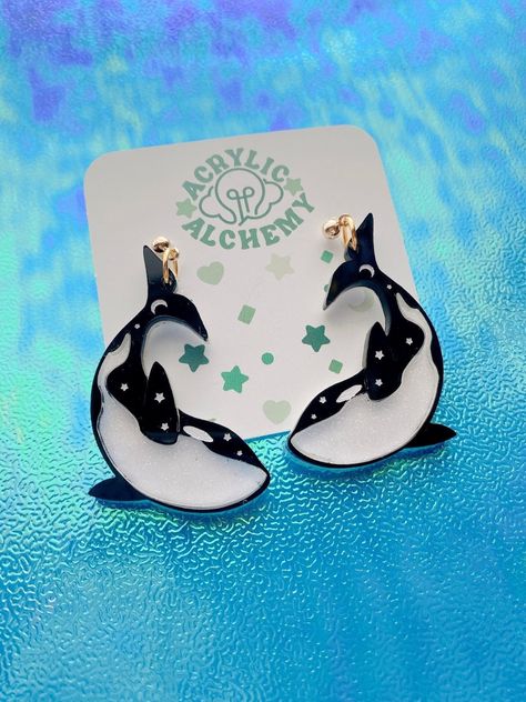 Orca Accessories, Orca Earrings, Orca Swimming, Whale Earrings, Earrings Space, Whale Jewelry, Pokemon Jewelry, Beautiful Beaded Jewelry, Orca Whale