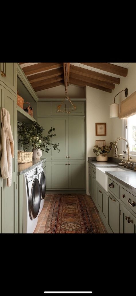 Laundry Room Storage Solutions, Laundry Room/mudroom, Modern Minimalist Kitchen, Green Laundry, Laundry Room Lighting, Stylish Laundry Room, Laundry Room Doors, Mudroom Laundry Room, Farmhouse Laundry