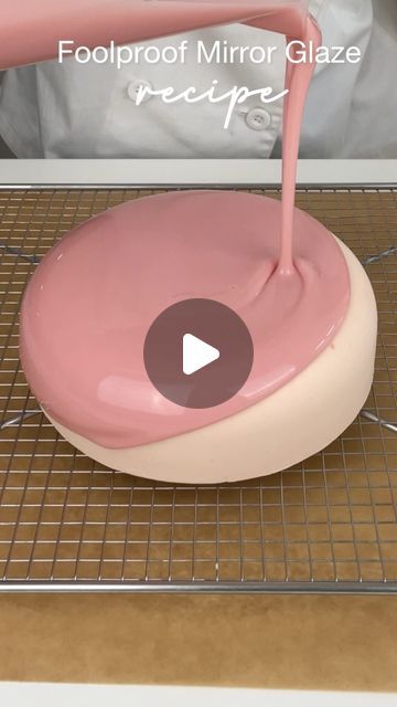 Louise Lindberg Bonfils Høck | Mirror Glaze Recipe ✨ 
Save this post for the next time you went to glaze a cake 🤍

My go-to coloured mirror glaze recipe that I use on all... | Instagram White Chocolate Mirror Glaze Recipe, Dessert Glaze Recipe, Mirror Cake Recipe, How To Make Mirror Glaze, How To Make Glaze Icing, Mirror Glaze Icing, Easy Mirror Glaze Recipe, White Glaze Recipe, Mirror Glaze Cake Tutorial