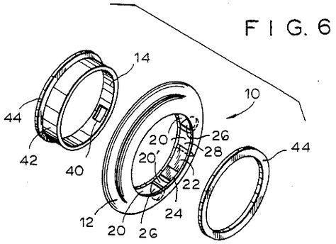 Ring with hidden internal compartments Jewelry Sketches, Expensive Rings, Jewellery Sketches, You Loose, Designs To Draw, Drawing Sketches, Marc Jacobs, Jewelry Design, Couture