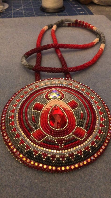 Native American Beadwork Necklaces, Beaded Turtle Medallion, Native Beaded Medallions, Native American Beadwork Patterns Earrings, Native American Medallions, Beaded Medallion Native American, Native Medallion, Beaded Belts Patterns, Beaded Medallion