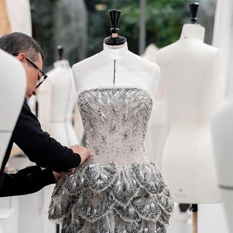 Dior Couture, Dior, Couture, Fashion Design, Dresses, Design