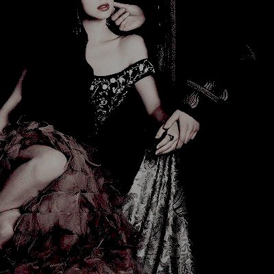 Sandra Cunningham Woman in long cotton chemise and crown walking in Abby corridor Royalty Core, Yennefer Of Vengerberg, Queen Aesthetic, Royalty Aesthetic, Royal Aesthetic, Bonnie Bennett, Hades And Persephone, Katherine Pierce, Holly Black