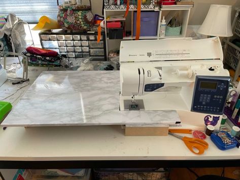 DIY Sewing Machine Extension Table – Alex Lynn Crafts Sewing Table Diy, Sewing Machine Extension Tables, Sewing Machine Extension Table, Sewing Machine Table Diy, Modern Sewing Machines, Plexiglass Table, Diy Sewing Table, Room Crafts, Sewing Machine Table