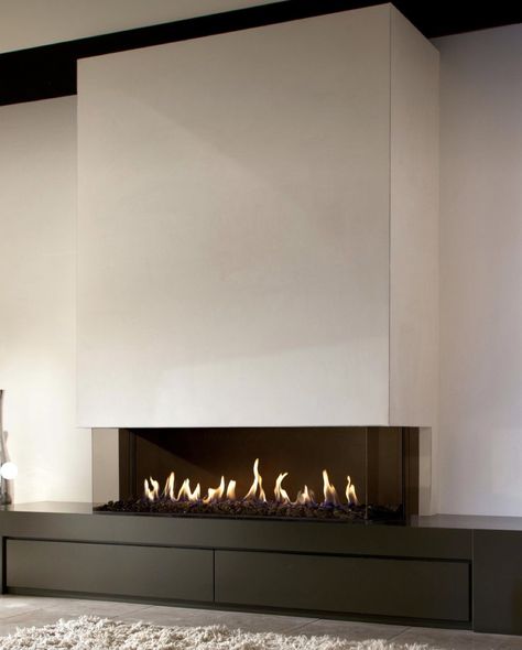 Gas Fireplace Ideas Living Rooms, Fireplace Modern Design, Contemporary Fireplace Designs, Fireplace Gas, Fireplace Feature Wall, Fireplace Bookshelves, Linear Fireplace, Fireplace Tv Wall, Living Room Decor Fireplace