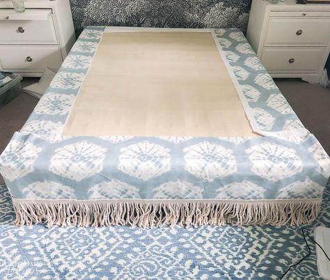 Bed Skirt Ideas, Bedskirt Ideas, Diy Bedskirt, Bed Skirt Alternative, Bed Base Cover, Diy Bed Skirt, Uni Dorm, Sewing Decor, Bedroom Upgrade