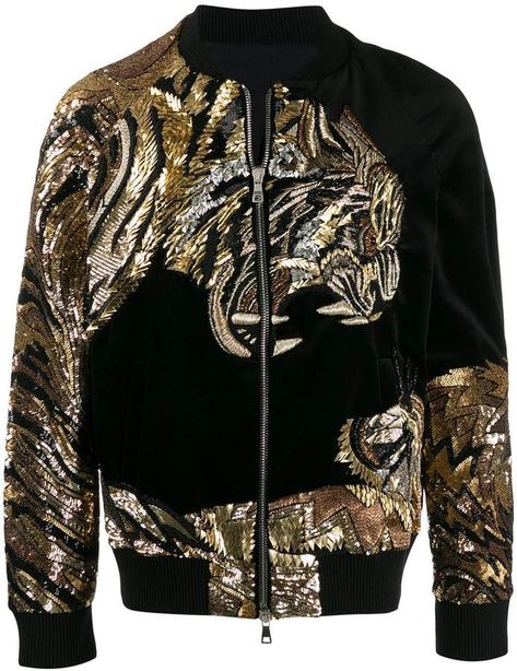 Nothing says RockNRoll more than a gold metal studded Tiger bomber 🐅 Balmain velour tiger embroidery bomber jacket Tiger Embroidery, Mens Vest Fashion, Balmain Clothing, Unique Womens Fashion, Glitz And Glamour, Fashion Suits For Men, Men's Outerwear, Streetwear Men Outfits, Cute Swag Outfits