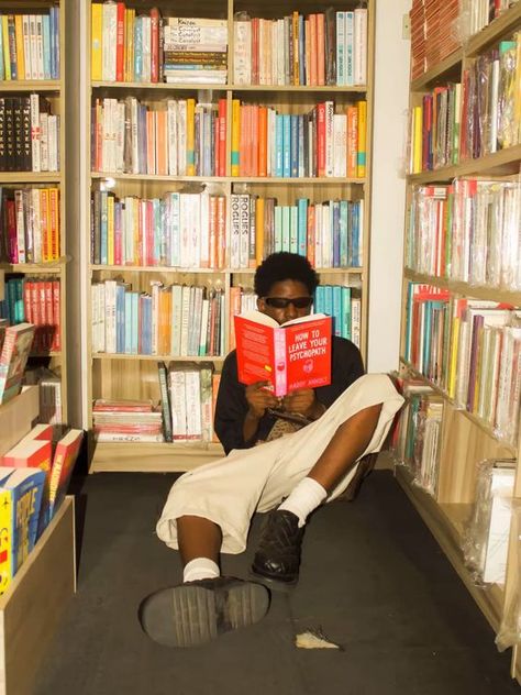 Library Aesthetic Men, Indoor Flash Photoshoot, Library Fashion Photoshoot, Library Film Photography, Library Photoshoot Ideas Men, Library Photo Shoot Men, Library Shoot Photo Ideas, Library Aesthetic Photoshoot, Library Pics Photo Ideas