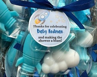 Birthday For Boys, Rocket Birthday, Galaxy Birthday, Baby Shower Souvenirs, Shower Party Favors, Lavender Fragrance, Mini Soaps, Fiesta Baby Shower, Soap Favors