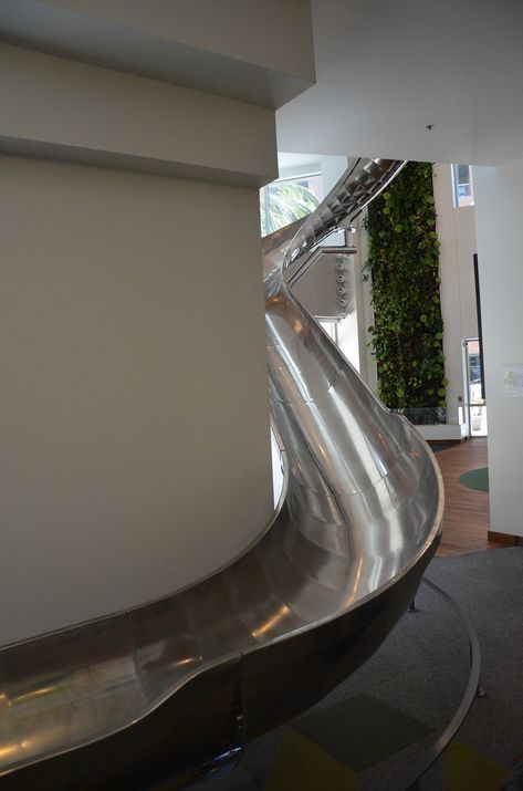 Stair Slide, Google Office, Startup Office, House Slide, Indoor Slides, Corporate Office Decor, Metal Slide, Interior Accents, Hus Inspiration