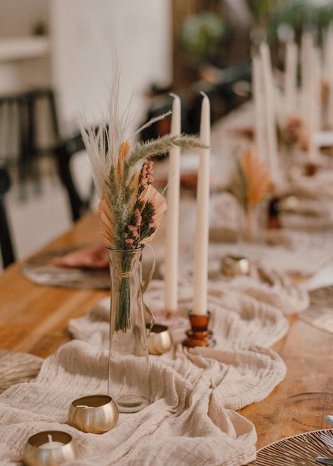 Boho Tablescape with Feathery Arrangements And Gold Decor | Image by Raw Shoots Boho Tablescape, Romantic Minimalist, Earthy Wedding, Wedding Tablescape, Tipi Wedding, Bell Tent, Pampas Gras, Rustic Weddings, Wedding Centerpieces Diy