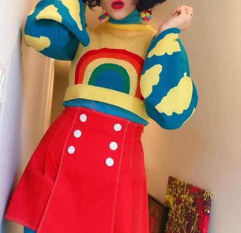 Kidcore Clothes Drawing, Kidcore Skirt Outfit, Aesthetic Clothes Kawaii, Casual Kidcore Outfits, Clown Core Outfit Ideas, Pink Yellow Blue Outfit, Dreamcore Outfit Aesthetic, Funky Retro Outfits, Cute Colorful Clothes