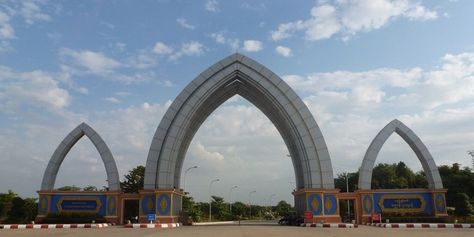 Water Fountain Garden, Naypyidaw, Travel Packing Tips, Fountain Garden, Beautiful Photos Of Nature, Mobile Legends, Insta Photo Ideas, Water Fountain, Travel Packing