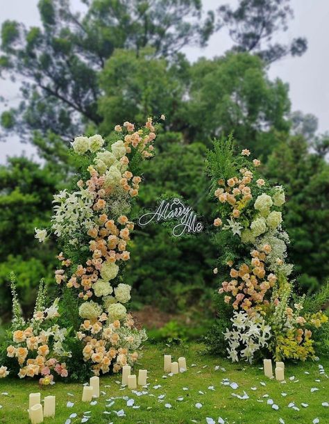 Photobooth Idea, Wedding Gate, Entrance Arch, Wedding Planning Decor, Wedding Deco, Wedding Arch, Weeding, Photo Booth, Flower Arrangements