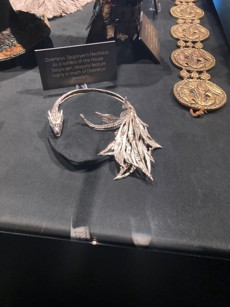 Danaerys Necklace Rhaenyra Targaryen Jewelry, Targaryen Jewelry, Rhaenyra Necklace, Daenerys Targaryen Accessories, Targaryen Necklace, Rhaenyra Targaryen Necklace, Game Of Thrones Jewelry Daenerys Targaryen, Daenerys Targaryen Necklace, Daenerys Targaryen Dragons