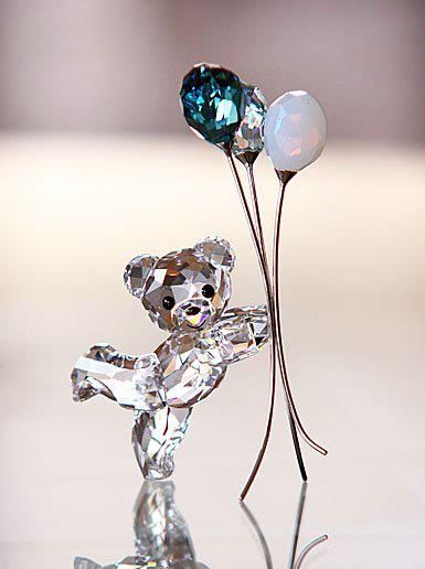 Swarovski bear with balloons Balloons, Teddy Bear, Glass, Flowers, Figurine