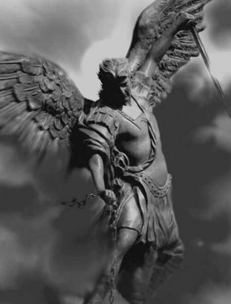 Killing negativity angel Male Angels, Angels Art, Cemetery Angels, I Believe In Angels, Angel Statue, Angel Sculpture, Angel Warrior, Angels Among Us, San Michele