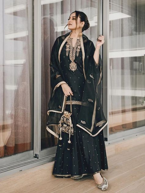 Sonakshi Sinha’s black sharara set spotlights pure zardozi and kasab gota work | Vogue India Black Sharara Suit, Black Sharara, Designer Sharara Suits, Bollywood Suits, Full Sleeve Top, Bollywood Lehenga, Party Wear Gown, Sharara Suit, Sonakshi Sinha