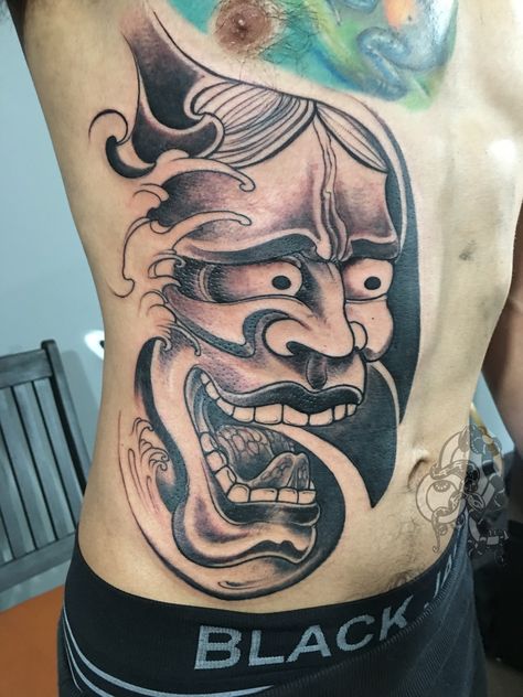 Carranca Oni Mask Tattoo, Cool Tattoo Drawings, Gangsta Tattoos, Oni Mask, Back Tattoos For Guys, Mask Tattoo, Japan Tattoo, Apple Wallpaper, Back Tattoo