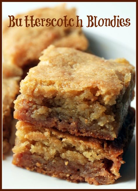 8 X 8 Desserts, Sweet Bars Recipes, Food Cravings Desserts, Easy Cookie Bar Recipes, Butterscotch Recipes, Yummy Bars, Butterscotch Blondies, Blondies Recipe, Dessert Bar Recipe