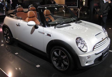 2006 MINI Cooper S Convertible Convertible Mini Copper, Mini Cooper Pictures, Mini Cooper Cabriolet, White Mini Cooper, Bentley Auto, Mini Cooper S Convertible, Nimbus 2000, Mini Cooper Accessories, 2007 Mini Cooper