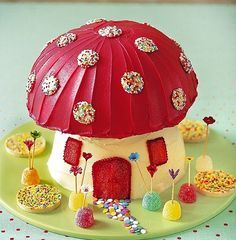 Toadstool Cake                                                                                                                                                                                 More Toadstool Cake, Super Torte, Mushroom Cake, Edible Crafts, Fairy Cake, House Cake, Fairy Cakes, Gateaux Cake, Birthday Cake Recipe