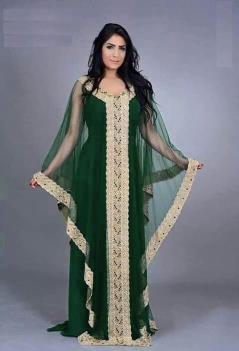 Buy Green and Gold Dubai Style Moroccan Women Kaftan Dress Spring Online in India - Etsy Kaftan Hijab, Moroccan Kaftan Dress, Royal Blue Evening Dress, Long Kaftan Dress, Kaftan Gown, Arabic Dress, Mode Glamour, Moroccan Women, Dubai Style