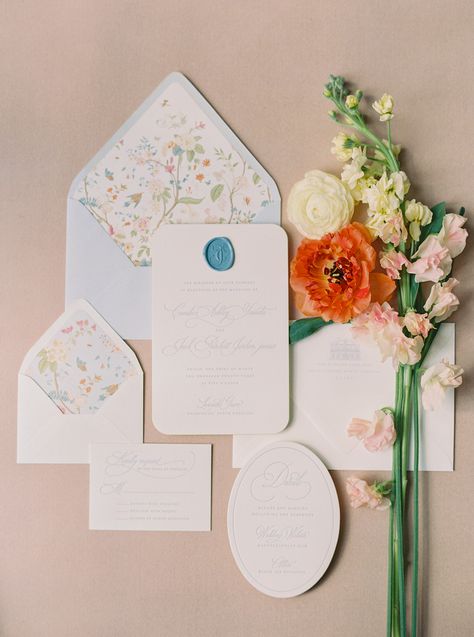 luxury wedding invitations | colorful envelopes | save the date inspo | luxury flat lays | green & coral wedding florals | white invitation letters | blue invitation stamp Wedding Invitations Orange, Colorful Envelopes, Wedding Stationary Design, Lowndes Grove Wedding, Orange Wedding Invitations, Luxury Flat, Charleston Sc Wedding, Colorful Invitations, Spring Wedding Invitations