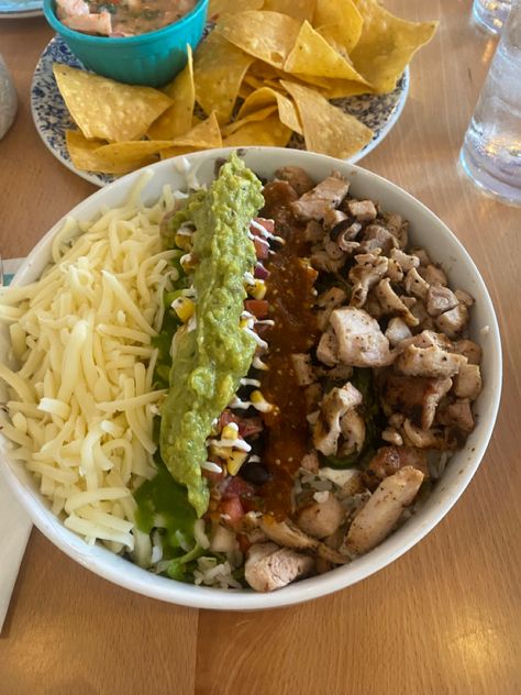 Burrito Bowl Aesthetic, Burrito Aesthetic, Not Aesthetic, Healthy Lunch Ideas, Burrito Bowls, Burrito Bowl, Food Obsession, Meal Plans, Lunch Ideas