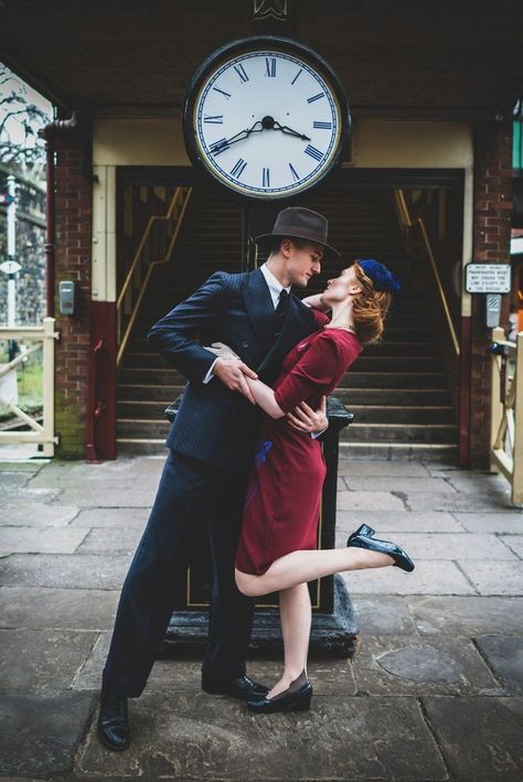 1940s Inspired Photoshoot, 1940s Engagement Photos, 1920 Photoshoot, Vintage Photoshoot Couple, Vintage Couples Photoshoot, 1920s Photoshoot, Vintage Couple Photography, 50s Couple, 1940s Clothing