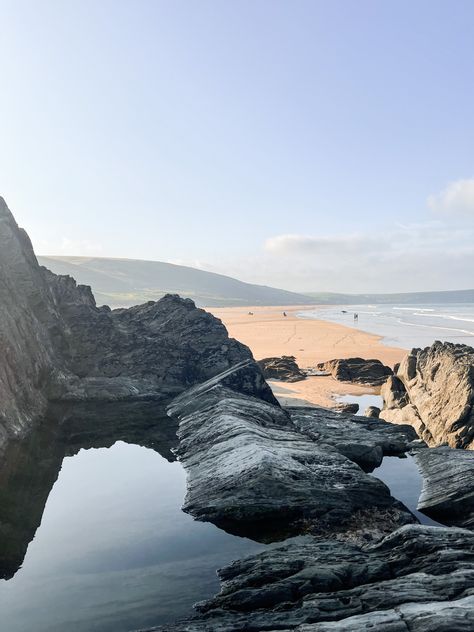 #devon #woolacombe #uktravel Woolacombe Beach, North Devon, Summer 24, Uk Travel, Summer 2023, Holiday Travel, White Photography, Black And White Photography, Devon