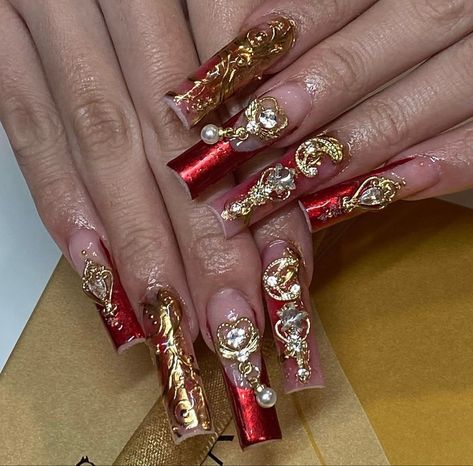 Nail Inspiration Coffin, Gold And Red Nails, Coffin Nails French Tip, Red Gold Nails, Coffin Nails French, Summer Coffin Nails, Coffin Nails Designs Summer, Red And Gold Nails, Junk Nails