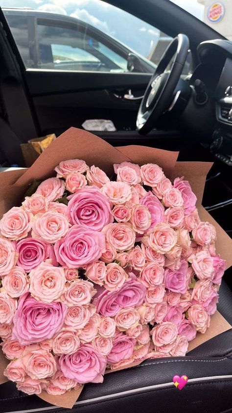 Love Pink Wallpaper, Boquette Flowers, Flowers Bouquet Gift, Nothing But Flowers, Wallpaper Nature Flowers, Flower Therapy, Beautiful Bouquet Of Flowers, Luxury Flowers, Beautiful Rose Flowers