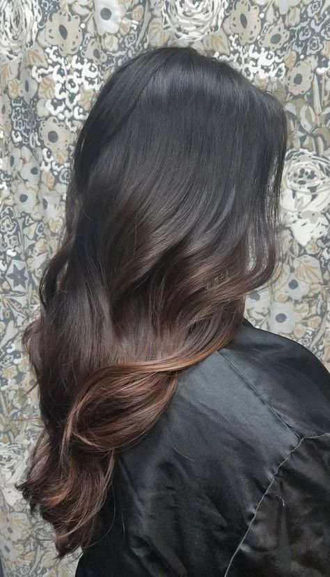 Balayage Long Hair, Black Hair Balayage, Brown Hair Looks, Brown Hair Inspo, Brown Hair Balayage, Long Dark Hair, Fresh Hair, Haircuts Straight Hair, Hair Color Balayage