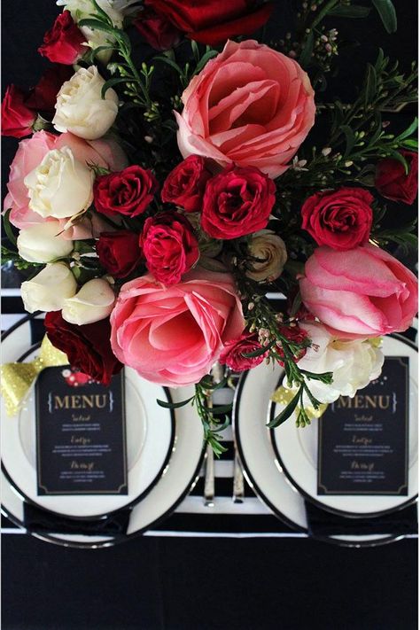 Glam Black and Gold Wedding Glam Bridal Shower Ideas, Red Tablescape, Centerpiece Inspiration, White Table Settings, Floral Dessert, Dutch Flowers, Beautiful Wedding Flowers, Wedding Dessert Table, Wedding Dessert