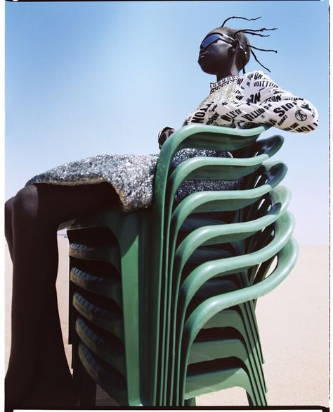 Dan Beleiu's Egyptian-Based Desert Party CR Fashion Book Fall 2021 — Anne of Carversville Desert Party, Viviane Sassen, Cr Fashion Book, Carine Roitfeld, Fashion Book, Conceptual Photography, Book Party, Fashion Photography Inspiration, Scene Design