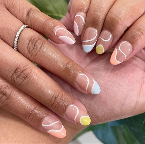 Nails Acrylic Almond Green, White Line Art Nails, Pastel Nails Summer, Acrylic Nails Yellow, Checkered Nails, Spring Break Nails, Yellow Nail Art, Pastel Nails Designs, Yellow Pastel